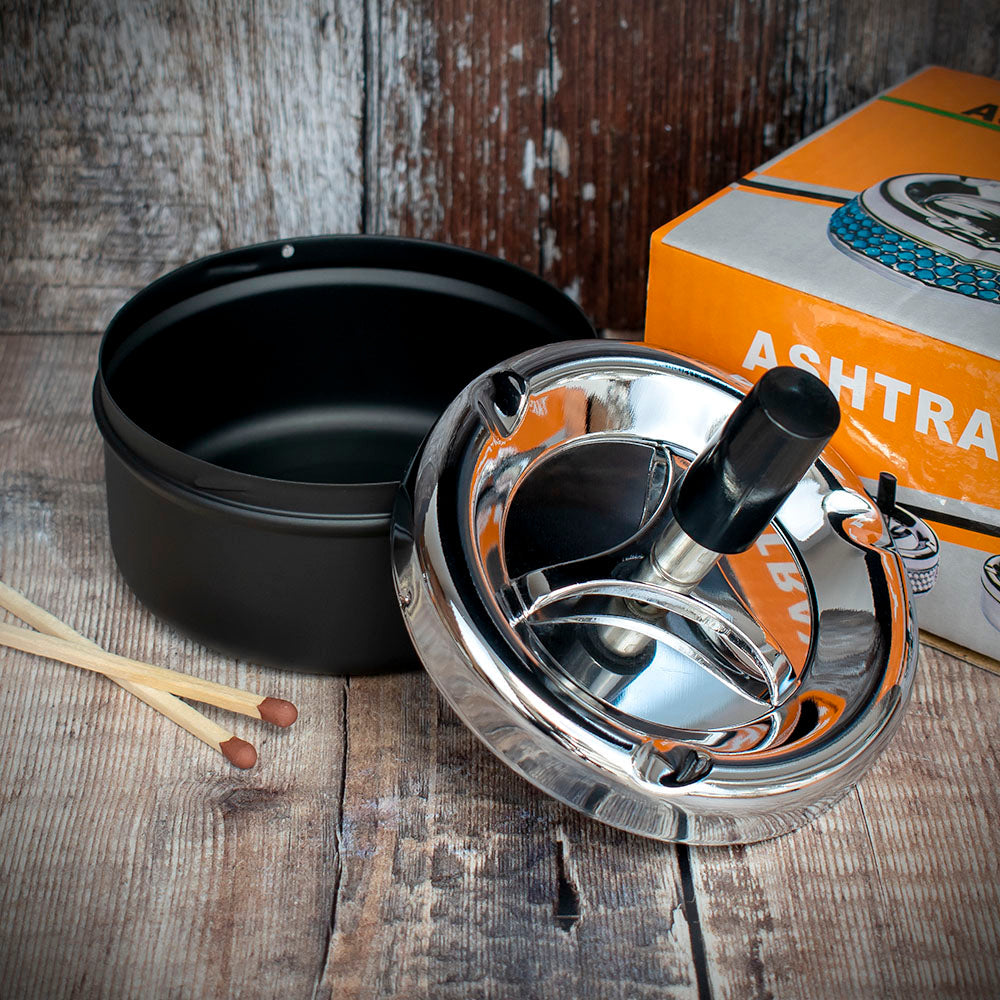 Smoke-King Spinner Ashtray Chrome and Black - 9cm