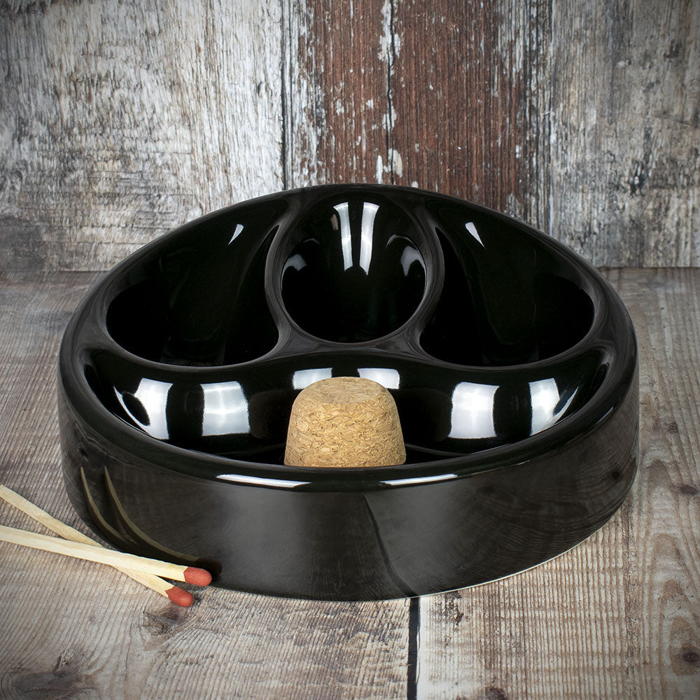 3 Pipe Ashtray Gloss Black